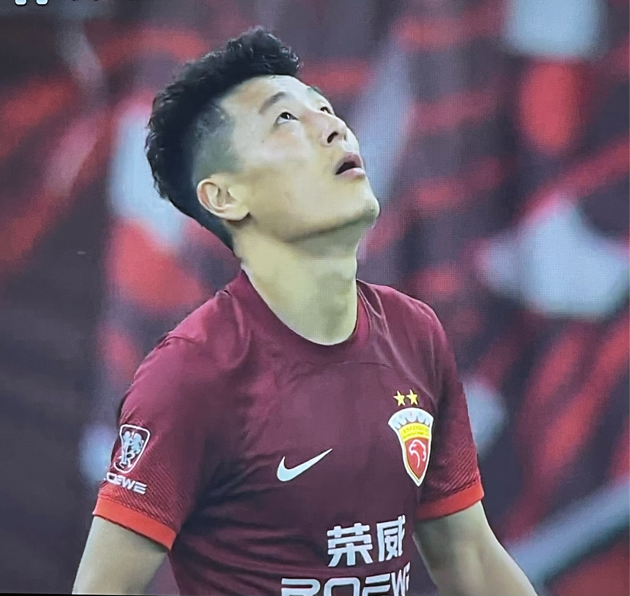 教练战术调整频繁，球队迎来挑战