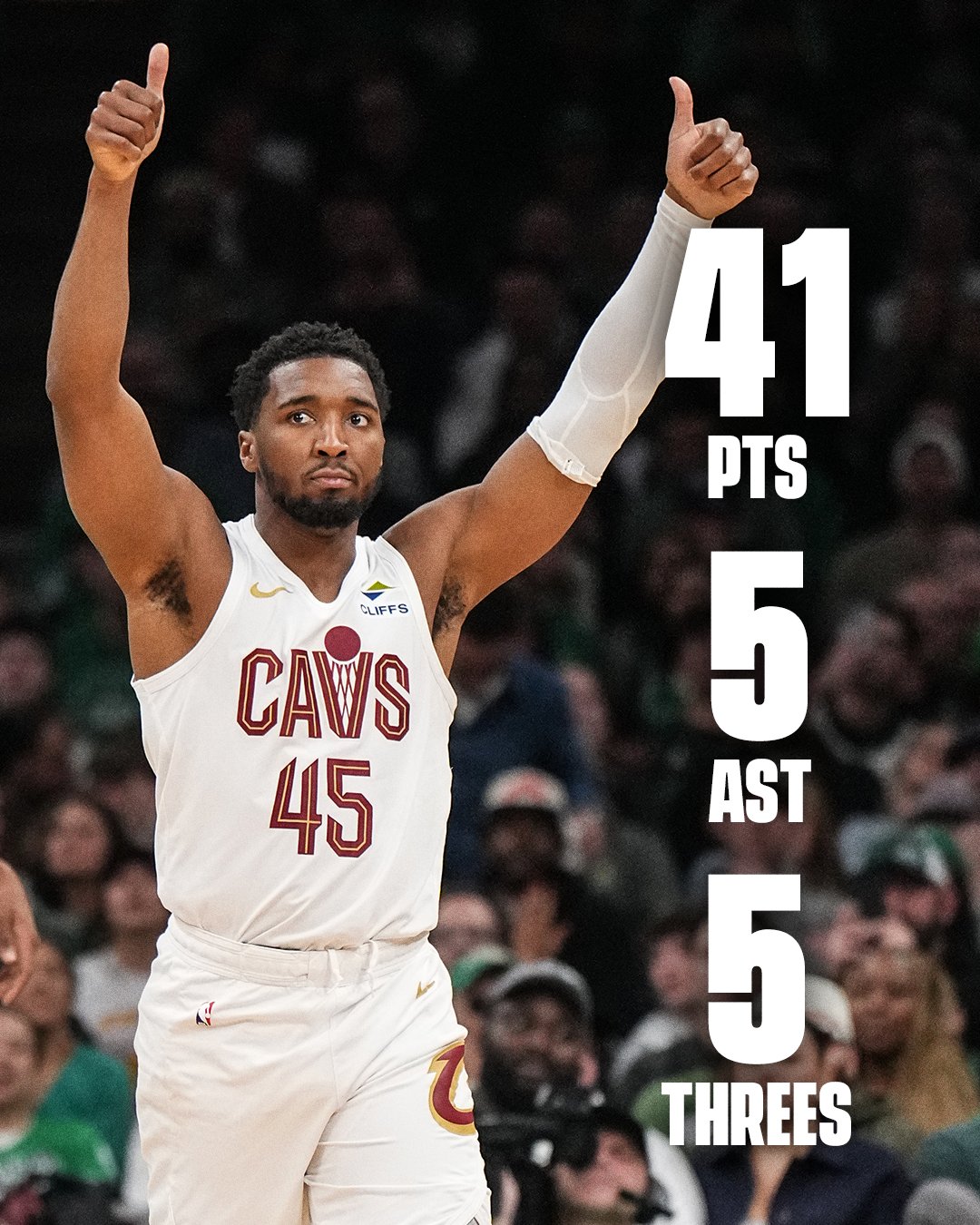 掘金险胜猛龙,萨姆·米切尔关键制胜 掘金险胜猛龙,萨姆·米切尔关键制胜