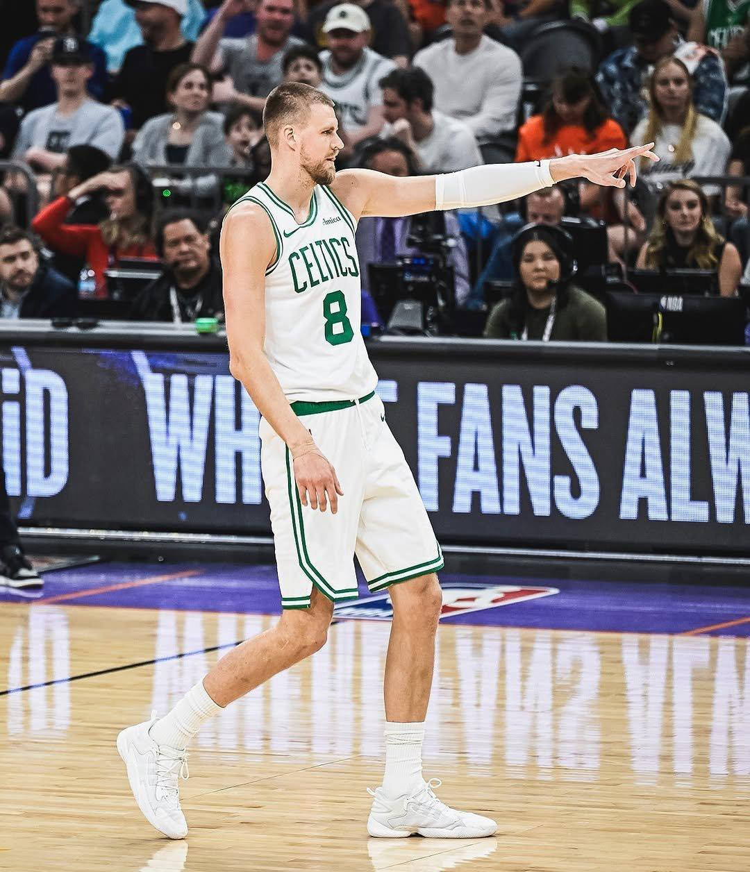 关于勇士绝杀魔术,波尔津吉斯制霸全场的信息 关于勇士绝杀魔术,波尔津吉斯制霸全场的信息