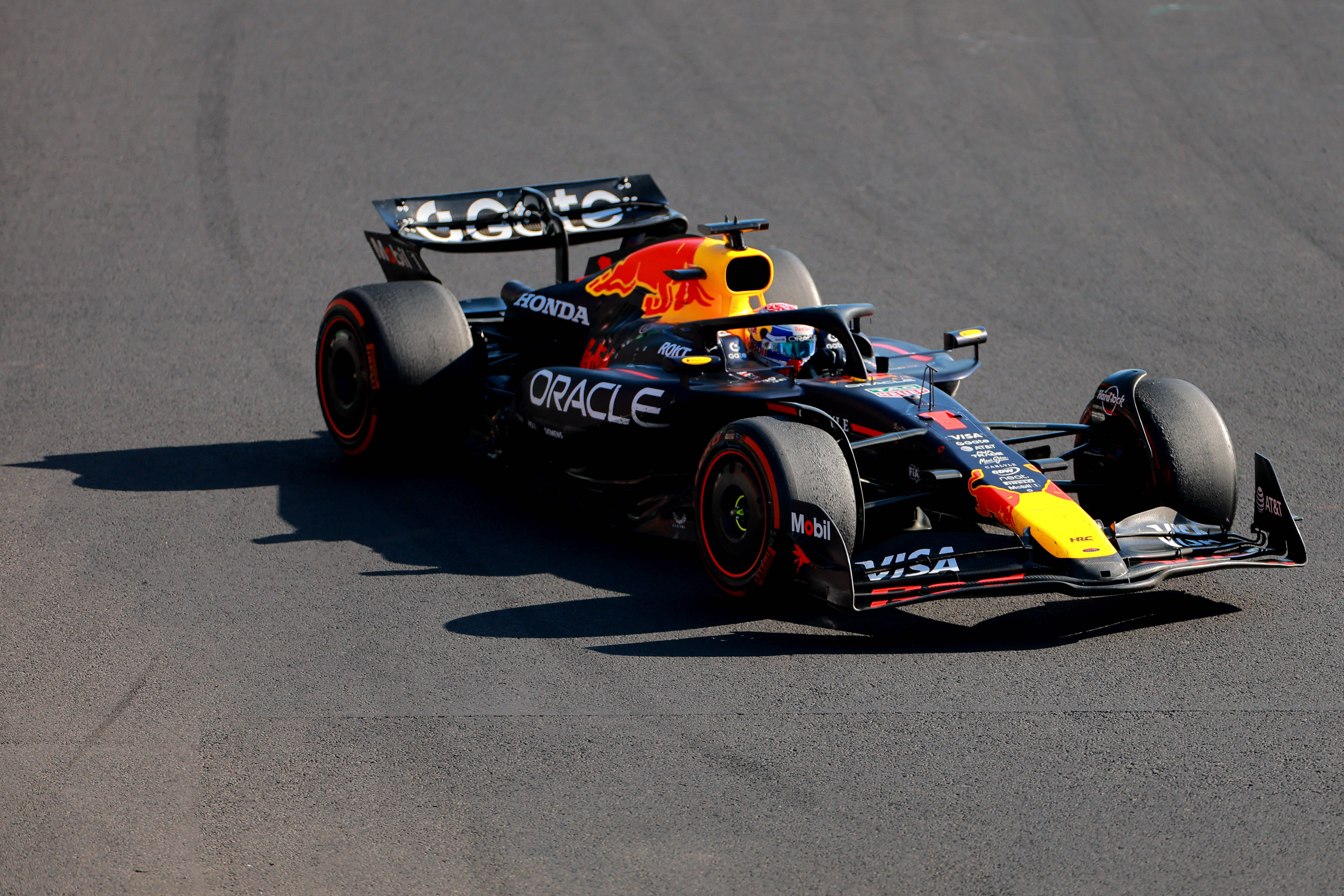 雷诺车队力克法拉利,诺里斯惊艳四座 雷诺车队力克法拉利,诺里斯惊艳四座