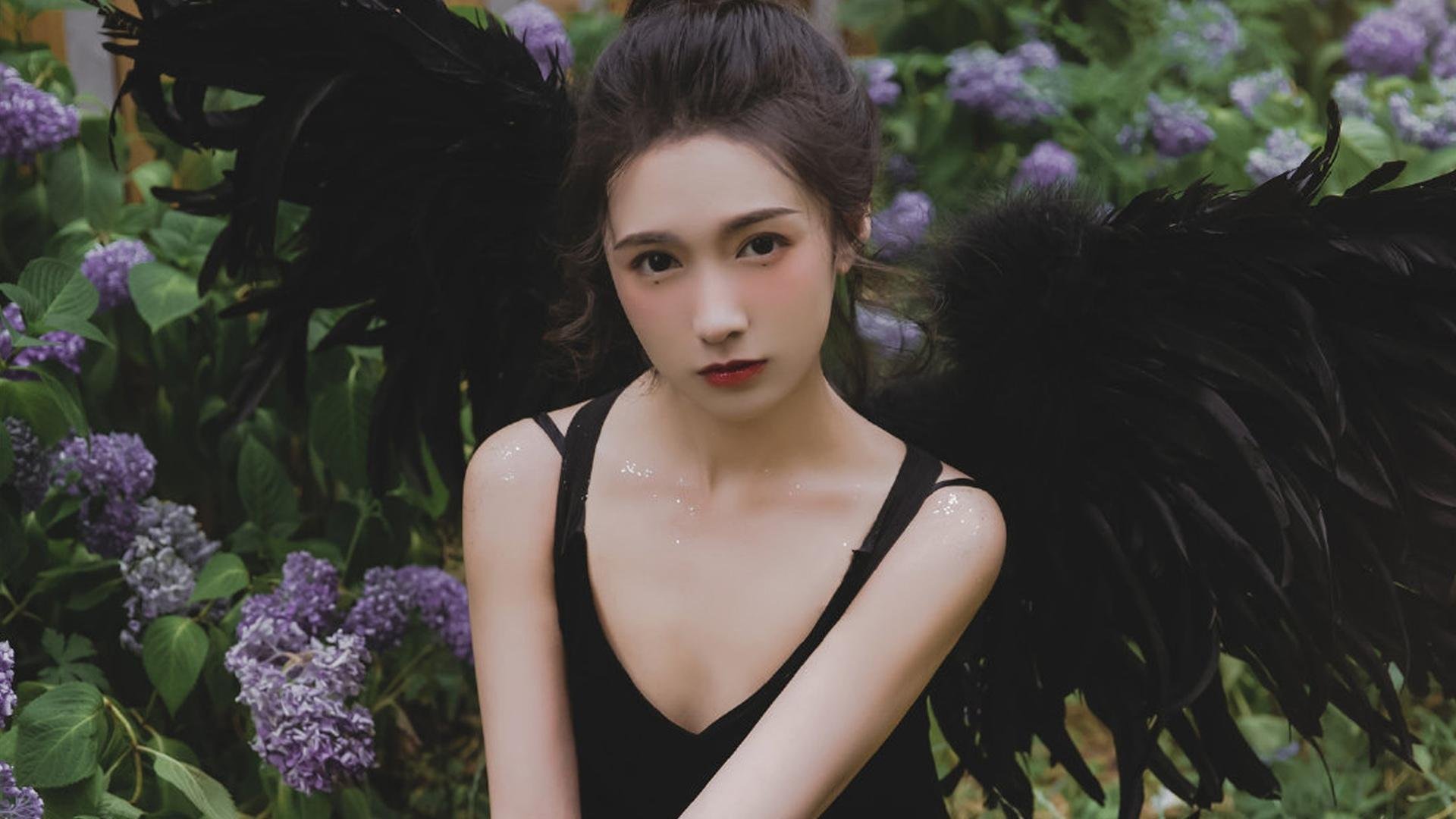 绿鹰折翼，雄鹰翱翔，基耶萨一锤定音，尼日利亚碾压突尼斯