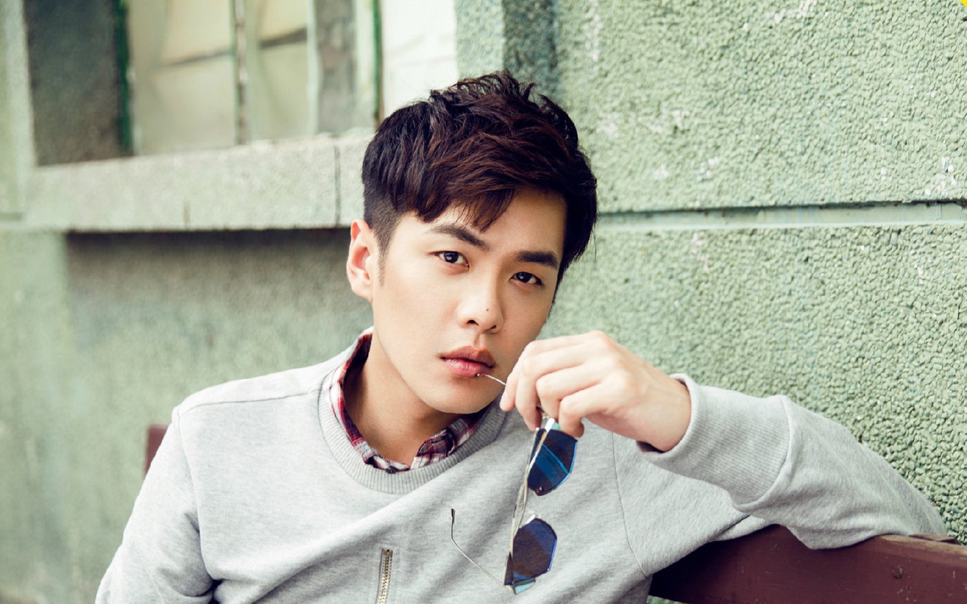 克莱关键先生定江山,灰熊巅峰对决胜出上海队