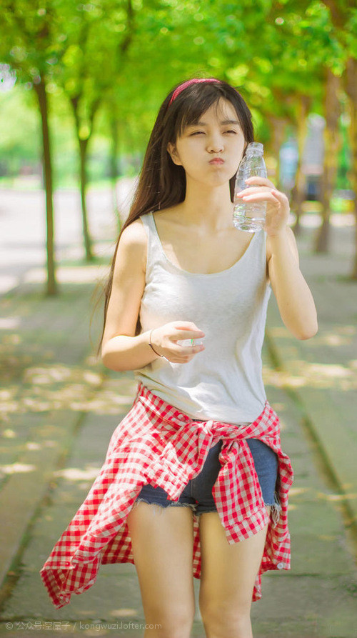 中场战壕里的国王，当卡塞米罗的冷静裁决，遇上勒沃库森的热血洪流