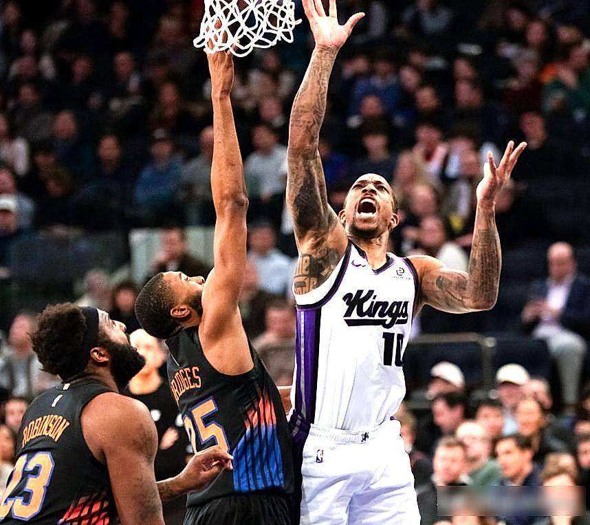 尼克斯火力压制国王,利拉德成为关键先生 尼克斯火力压制国王,利拉德成为关键先生